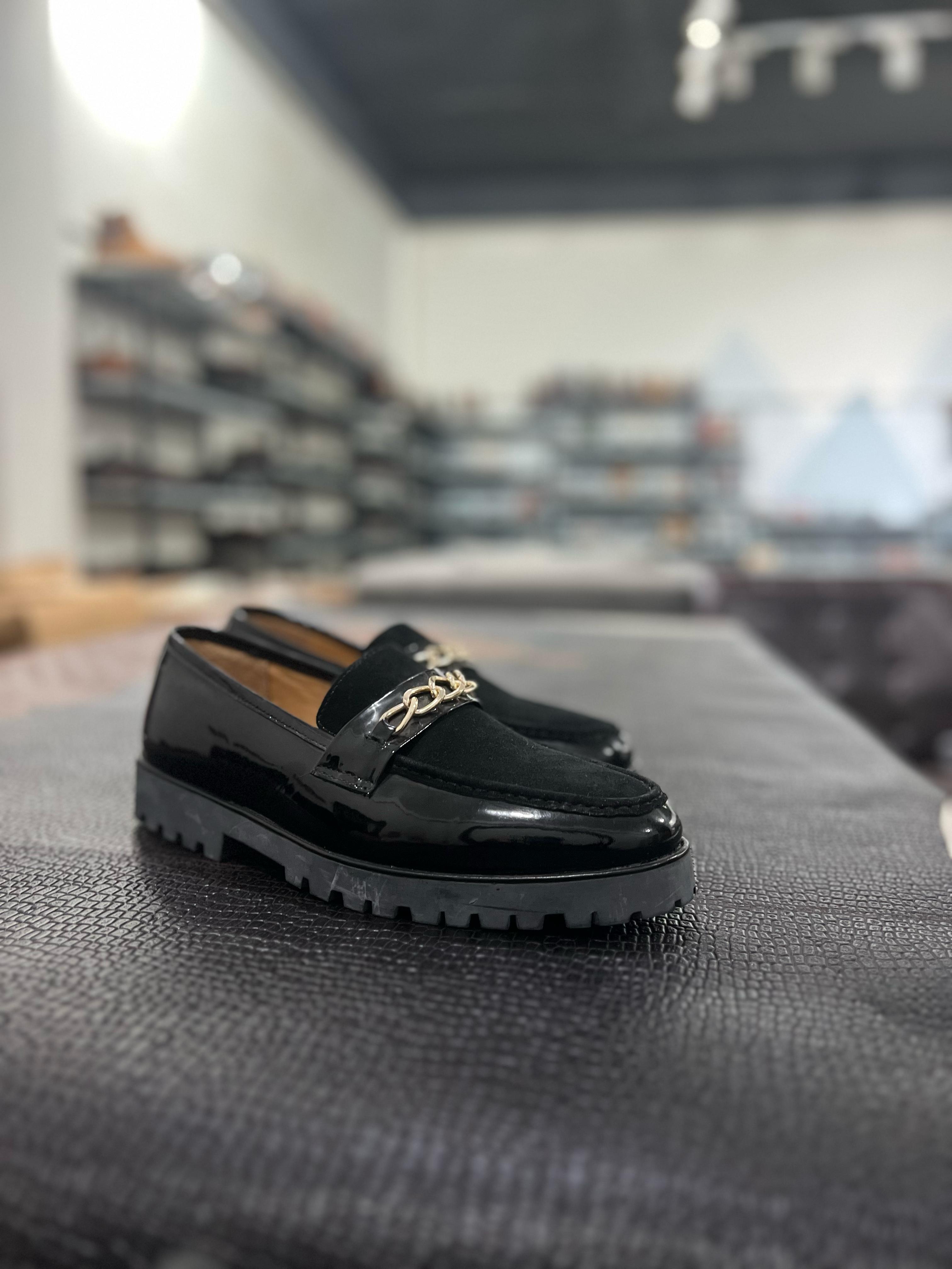 LP1346-Loafer