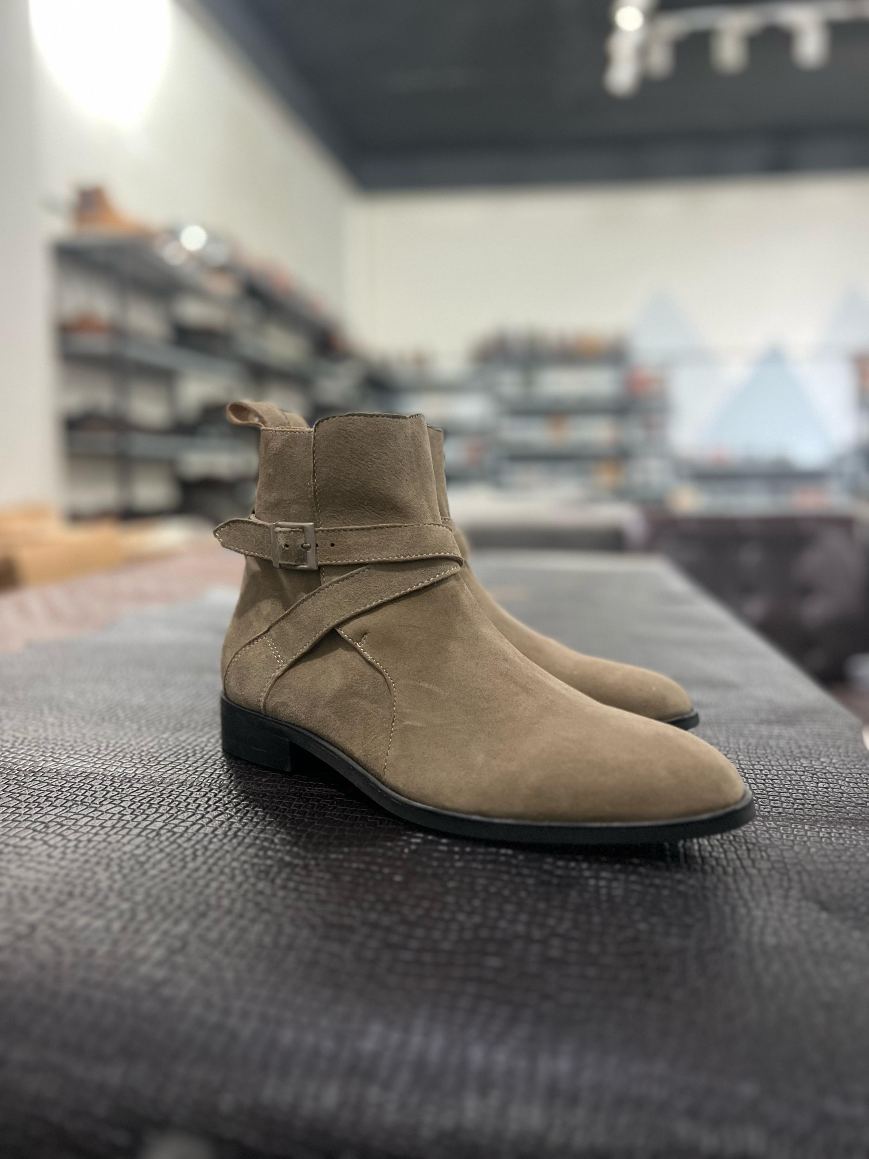 LP1246-Boots