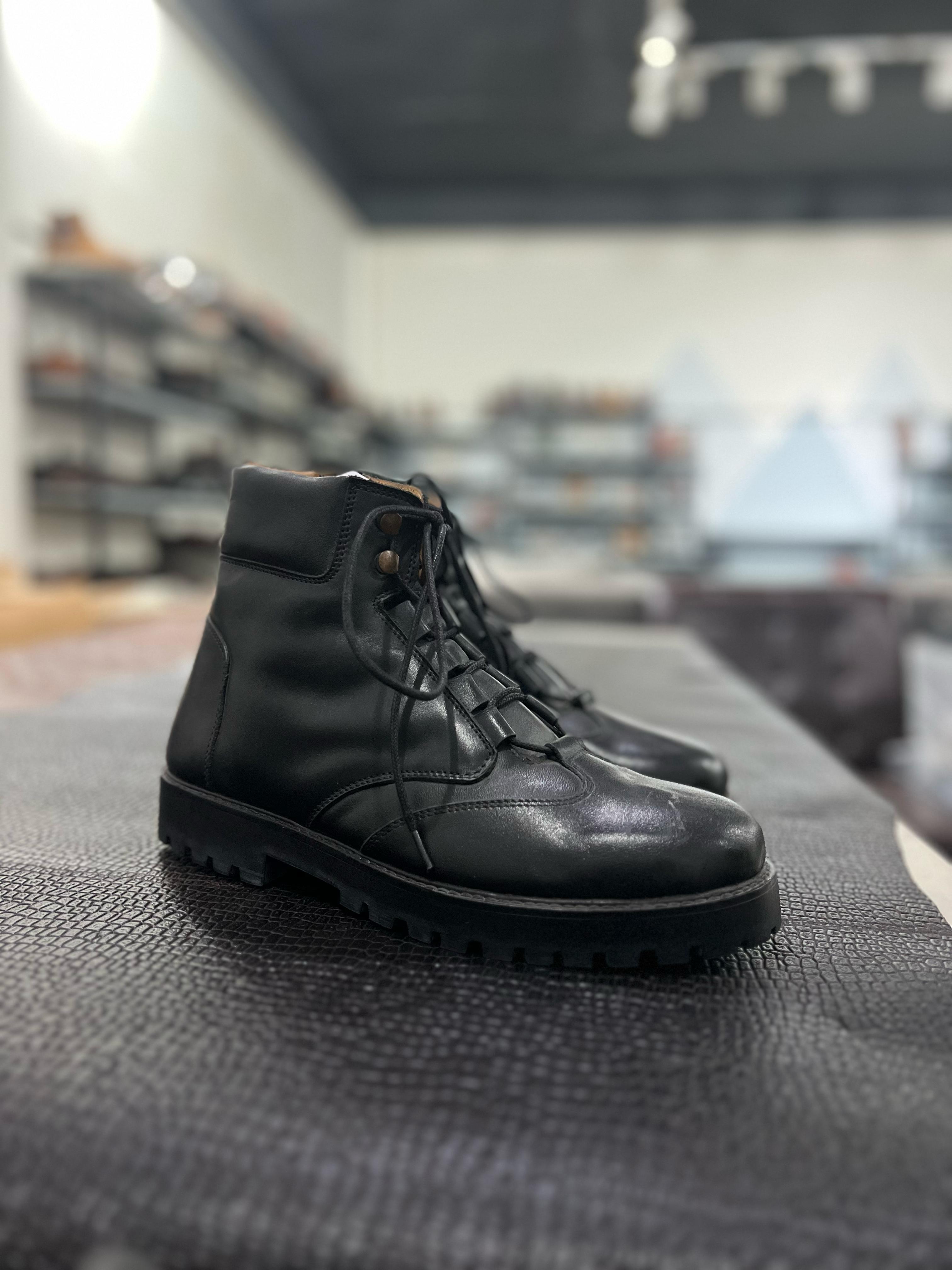 LP1256-Boots