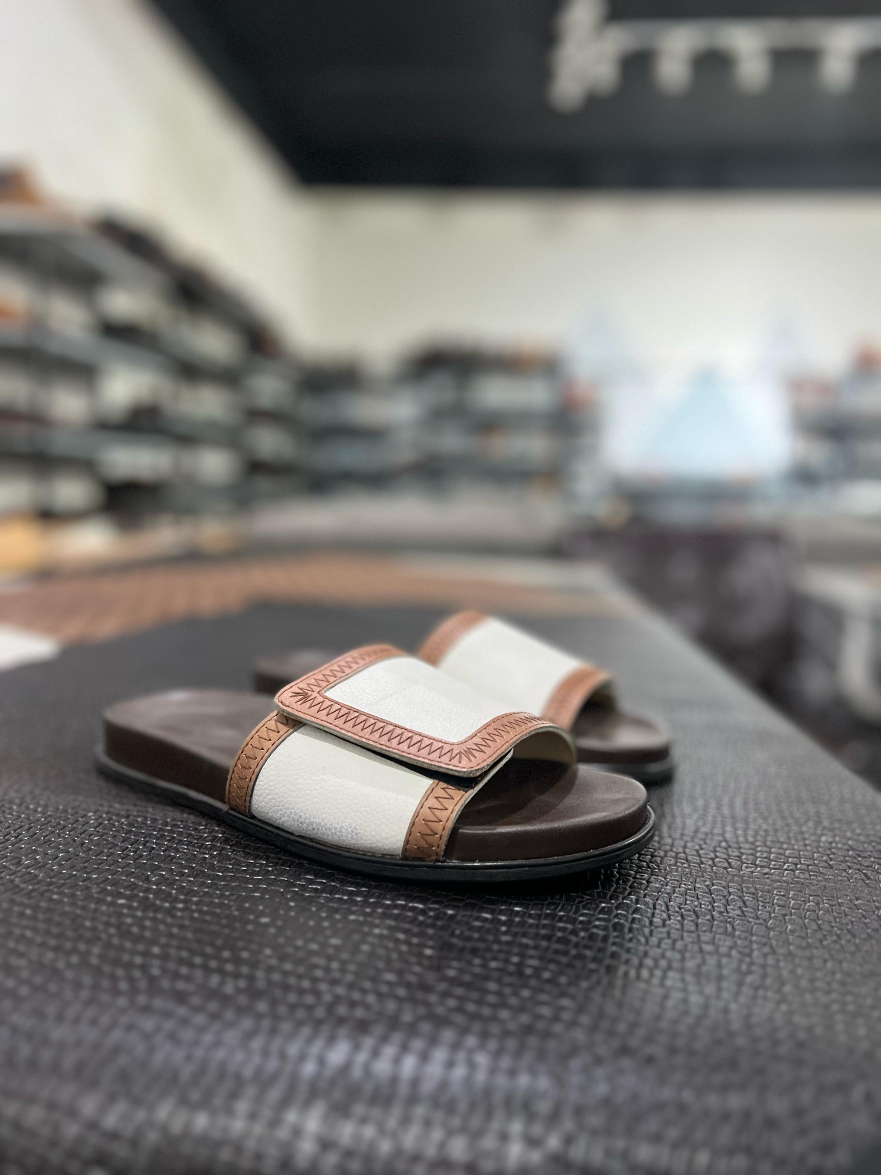 LP1213-Sandal