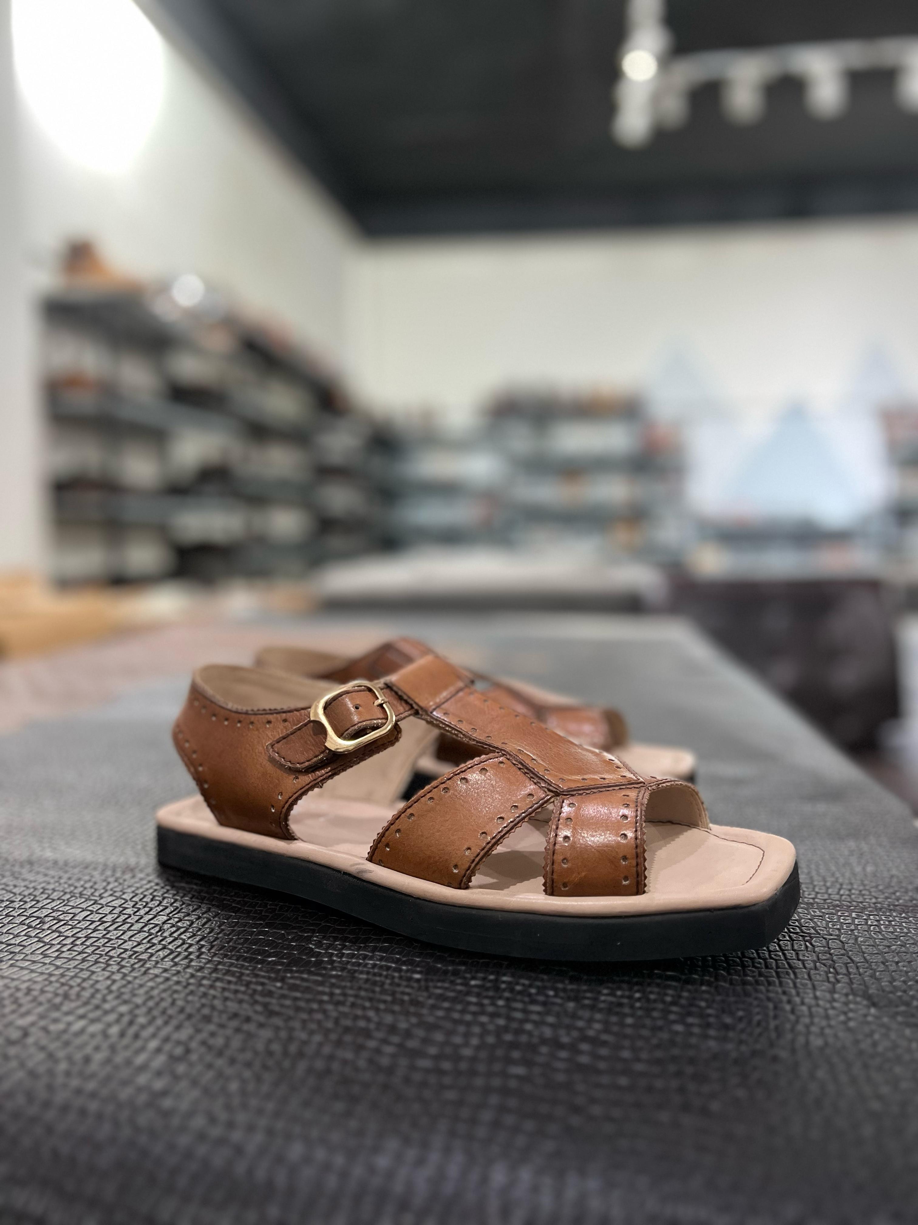 LP1446-Sandal