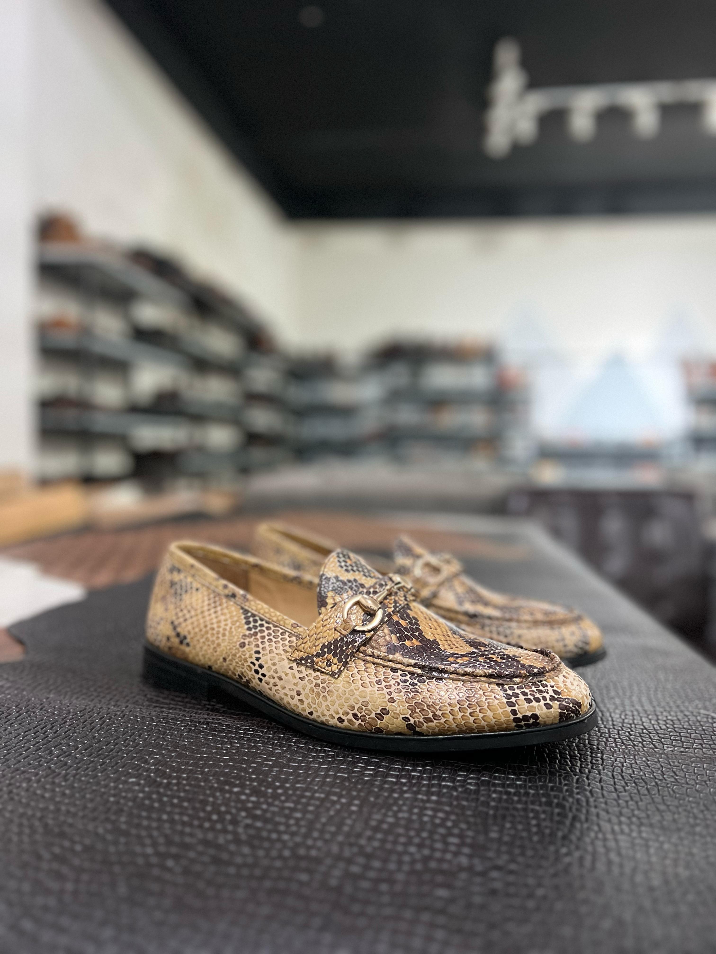 LP1017-Loafer