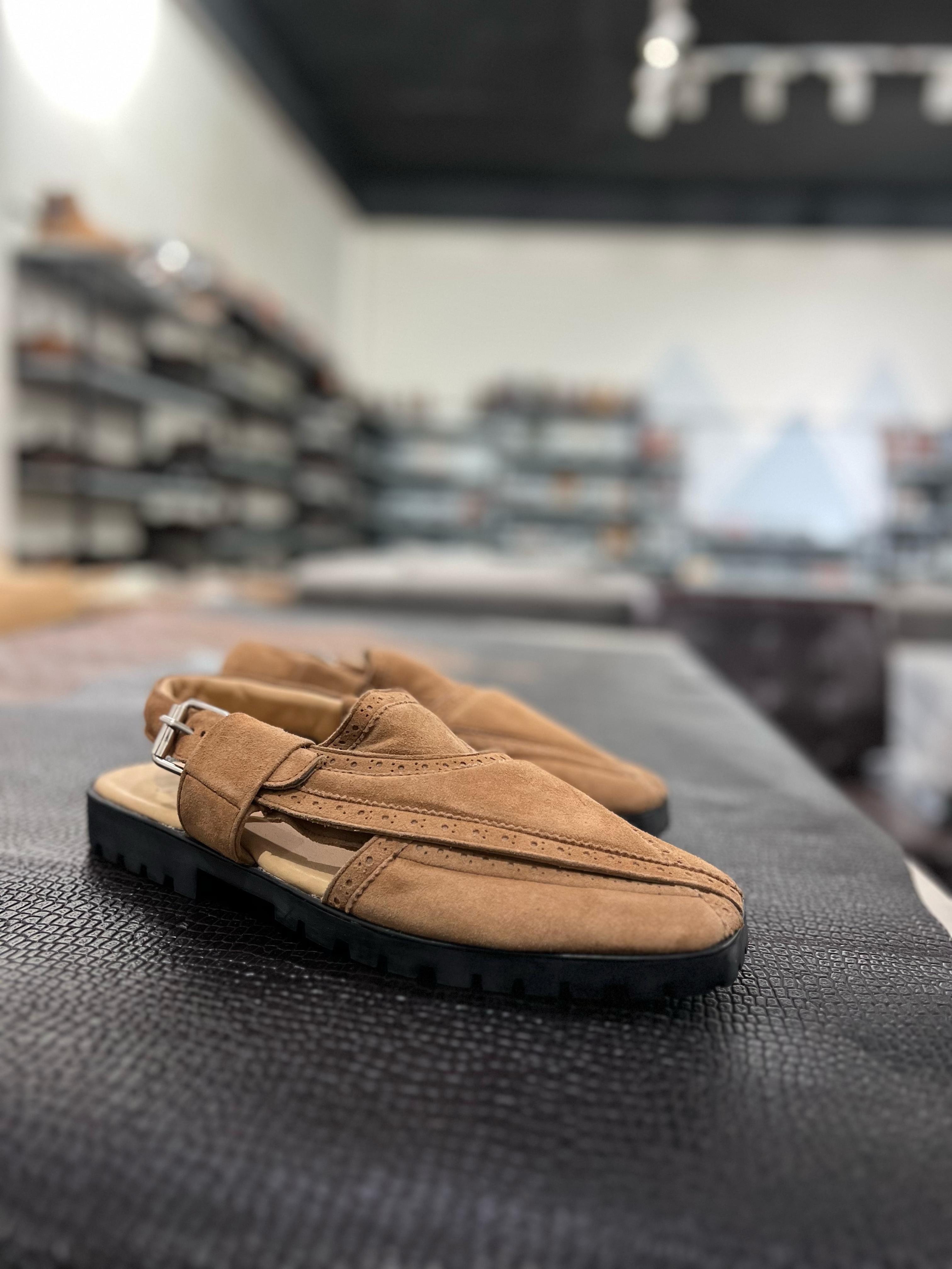 LP1434-Sandal