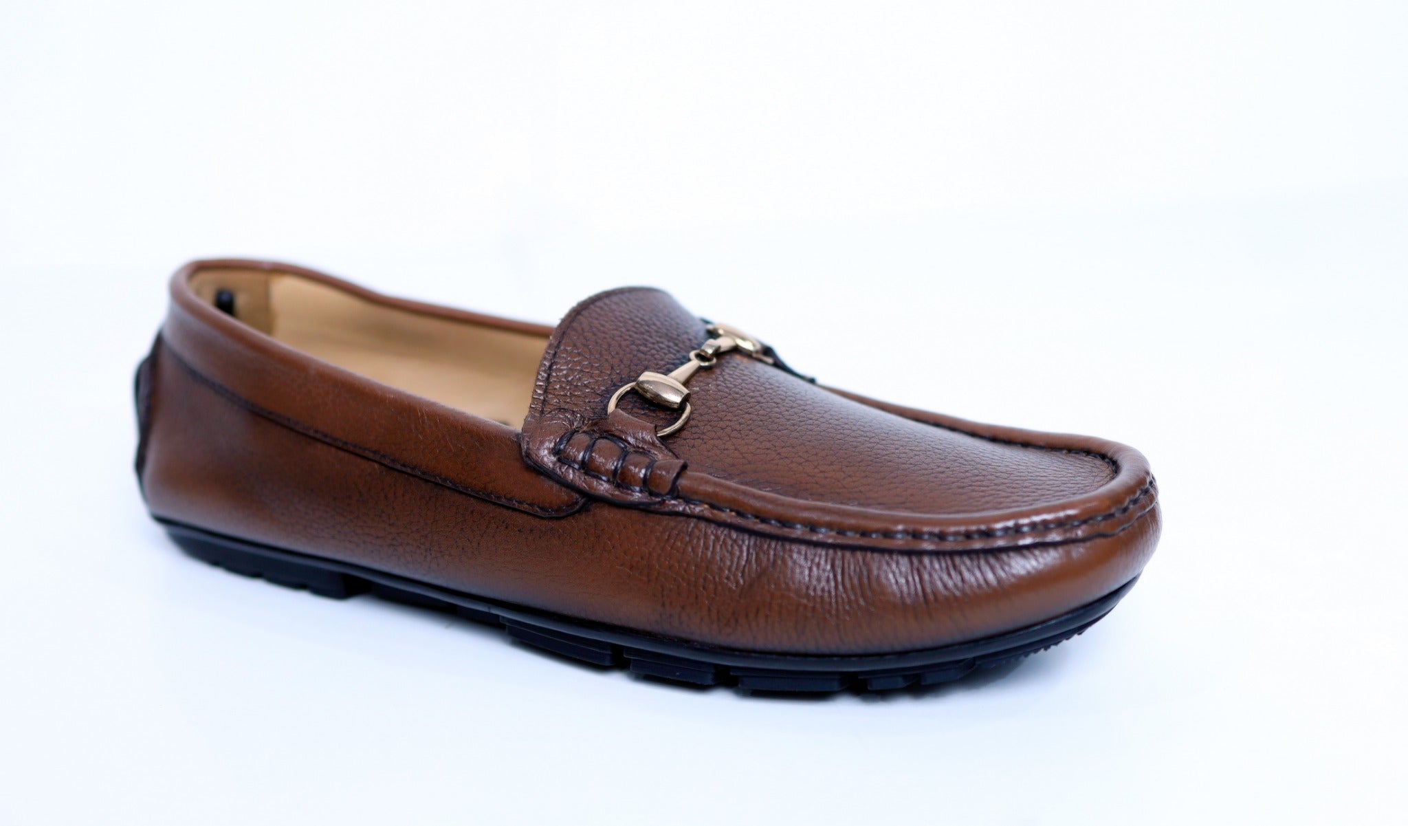 A 240 Size 42